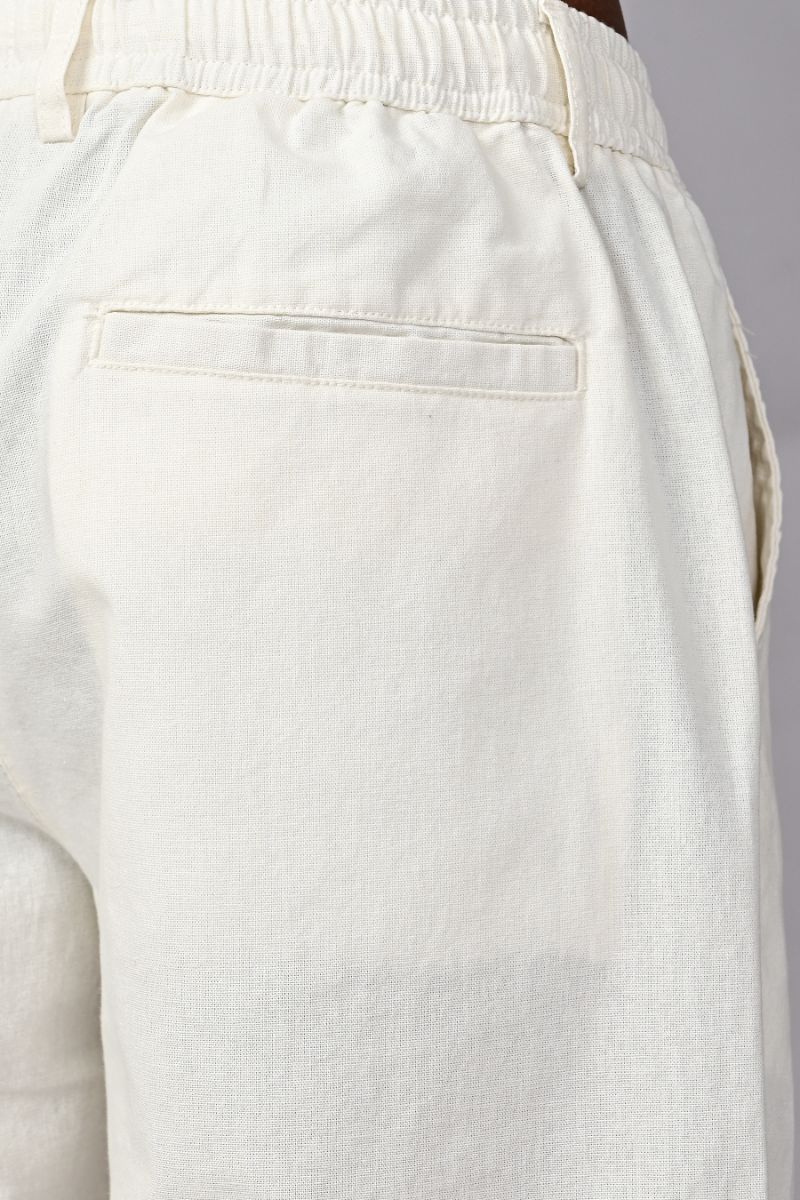STAGBEETLE White Loose Fit Cotton Pant For Men view 6