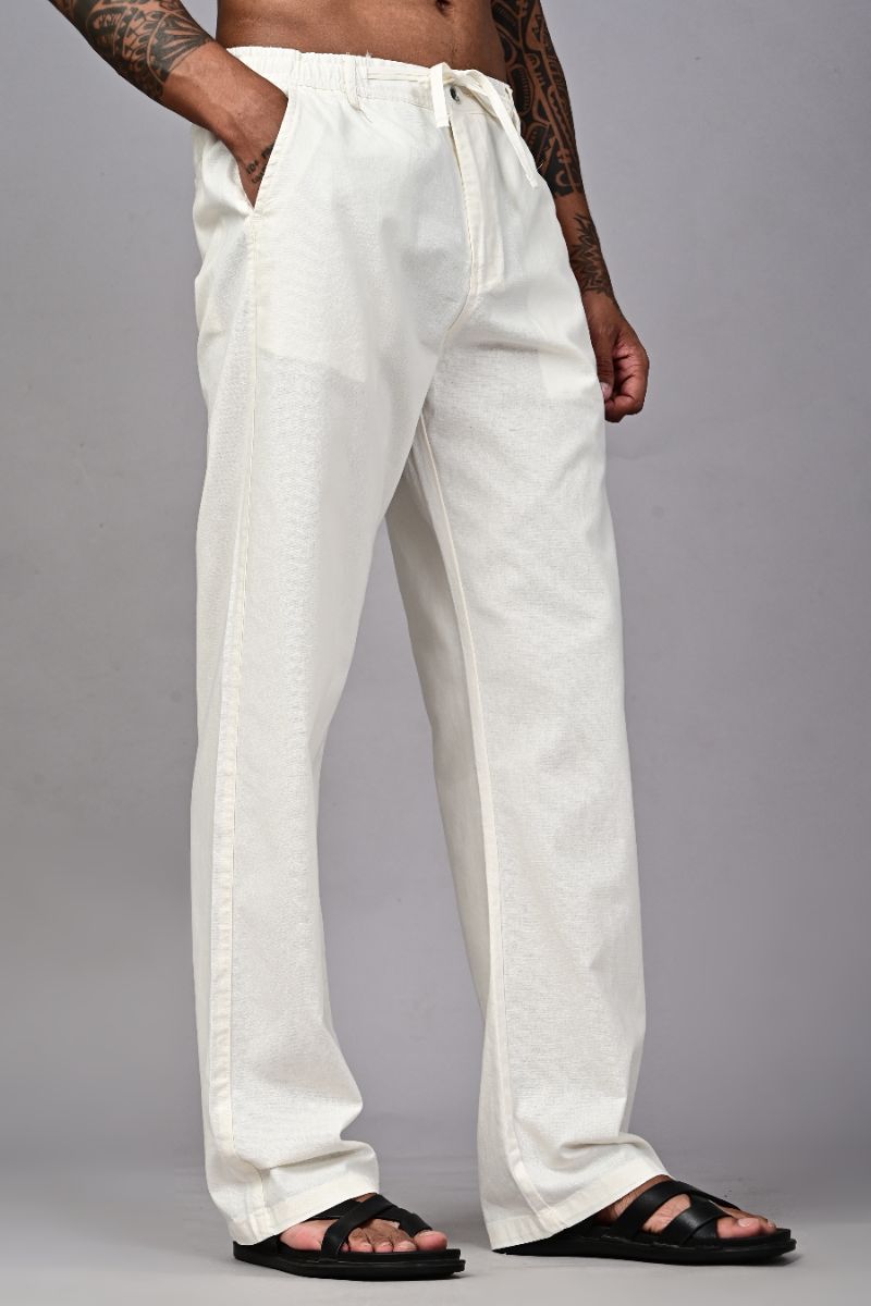 STAGBEETLE White Loose Fit Cotton Pant For Men view 2