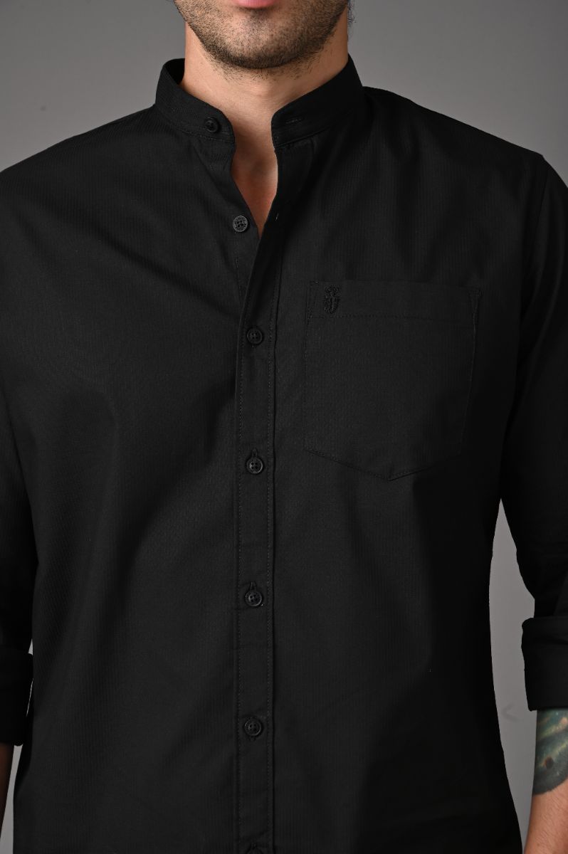 Midnight Onyx Mandarin Collar Essential view 2